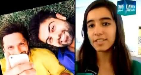 Angry Girls Bashing Pakistani Cricketers For Taking Selfies & Losing Match