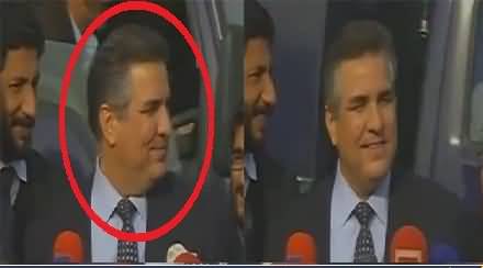 Go Nawaz Go During Danial Aziz Media Talk