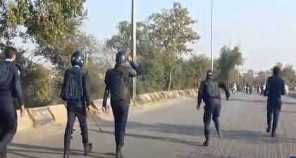 Islamabad police's shelling on PTI workers at Faizabad