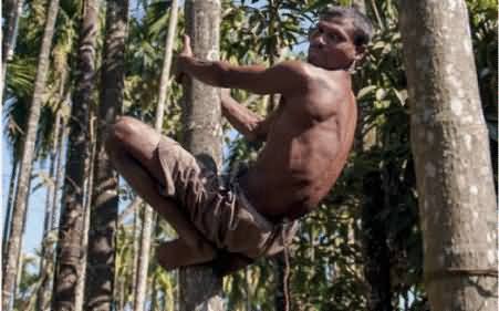 Man with a Tail in India, People Started Worshiping After Declaring Him Bhagwan