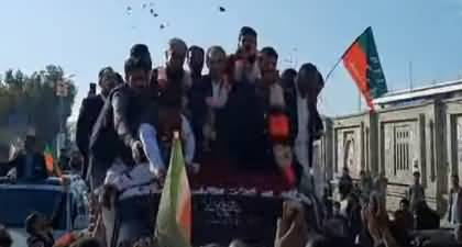 PTI's leader Omay Ayub warmly welcomed by Haripur people