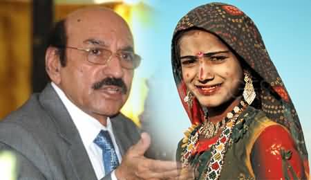 Qaim Ali Shah Complains To PM Nawaz Sharif About the Ghunghat of Thar's Women