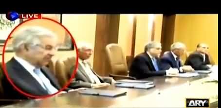 Sami Ibrahim Plays Video Shwoing Tense Body Reactions of Ishaq Dar & Khwaja Asif in Front of COAS