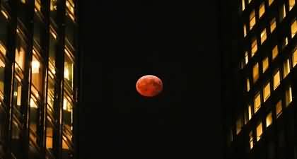 The stunning glimpses of 'Blood Moon' around the world