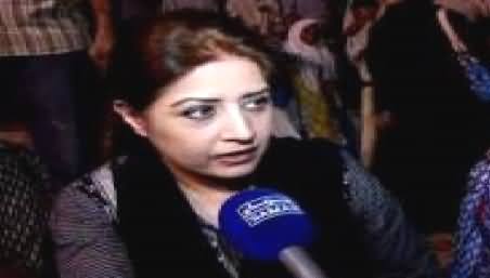 Well Known Actress Atiqa Odho Joins PTI Dharna At Sea View Karachi