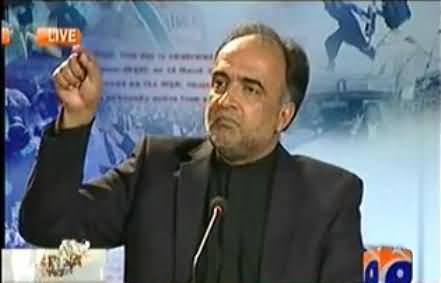 Why Only Politicians Convicted? Qamar Zaman Kaira Blasts Pervez Musharraf in Great Debate