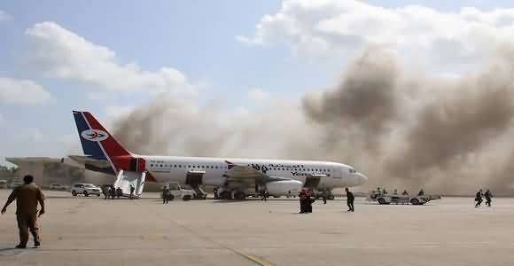 Yemeni Prime Minister Under Attack On Airport As He Returned From Saudi Arabia's Visit